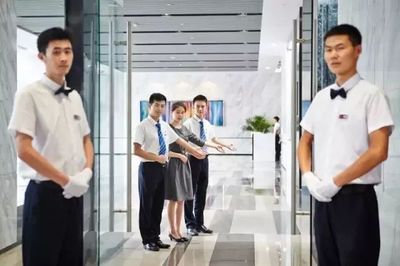 品牌物業(yè)，甲級(jí)寫(xiě)字樓的點(diǎn)睛之筆與城市綠化管理的協(xié)同之道
